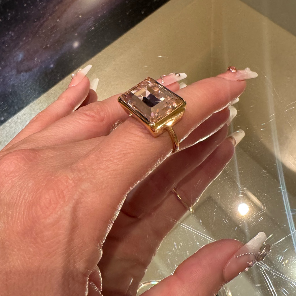 Elegant Gold-Toned Ring With Pink Cz Gemstone 40$